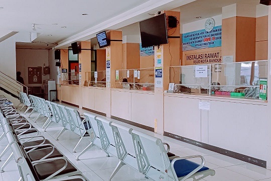 Farhan Tak Segan Copot Kepala Rumah Sakit Jika Terjadi Kelalaian dalam Pelayanan