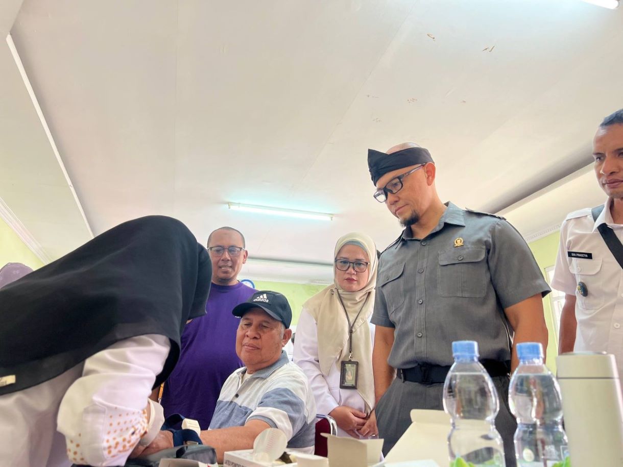 Edwin Apresiasi Posyandu Manjahlega Rancasari