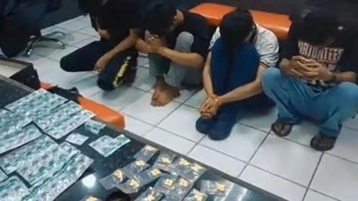 4 Pengedar Obat Terlarang di Gunung Putri Diringkus Polisi
